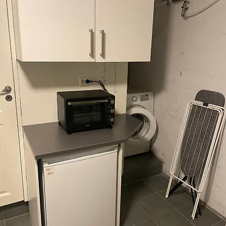 Hb Homes - The Basement Budget Apartamento *